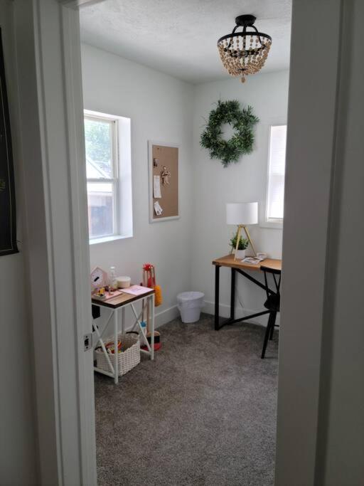 Cute Cottage-2 Min From Downtown Lincoln Buitenkant foto